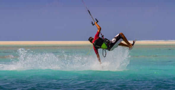 Turquise waters for an amazing kite experience in Mozambique